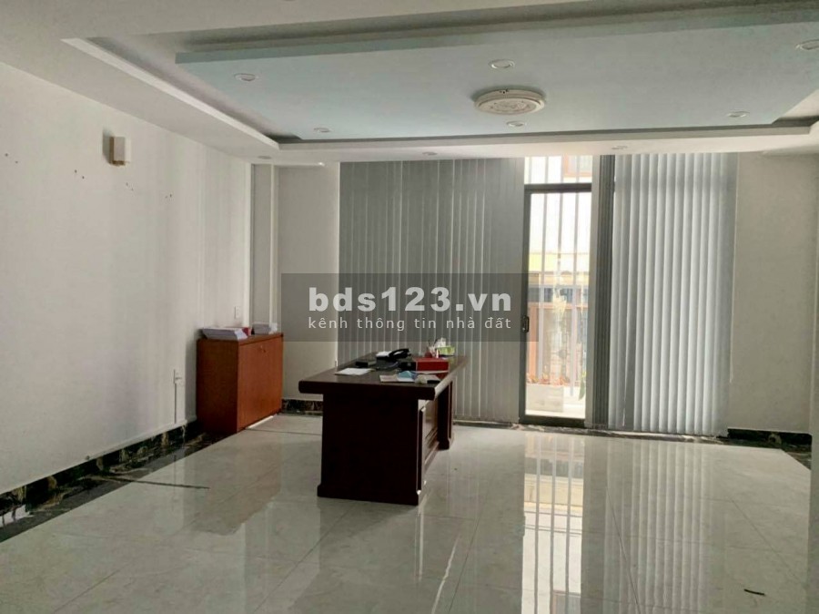 Chính chủ cho thuê nhà nguyên căn không qua trung gian, còn mới, đúc kiên cố