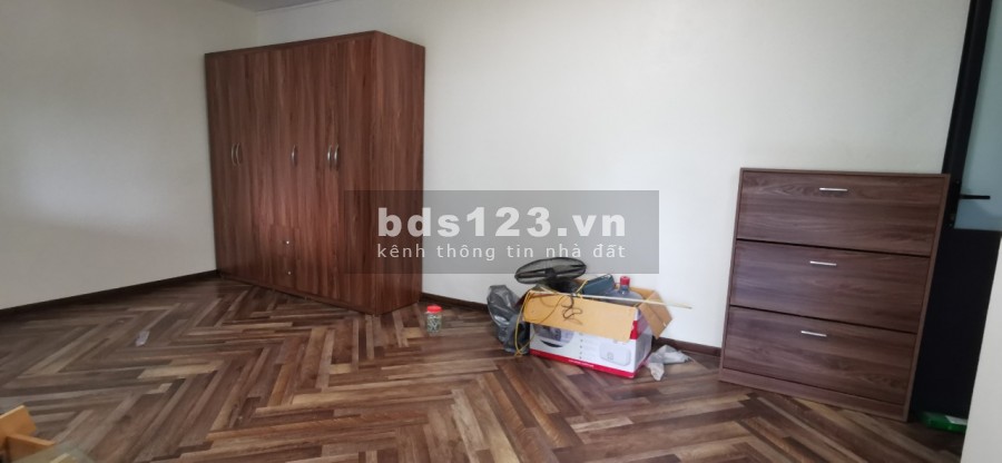 Bán chung cư căn góc đẹp 64m2, tầng 3 C4 Lương Định Của, Kim Liên Đống Đa, giá chỉ 1.8 tỷ 0968689436