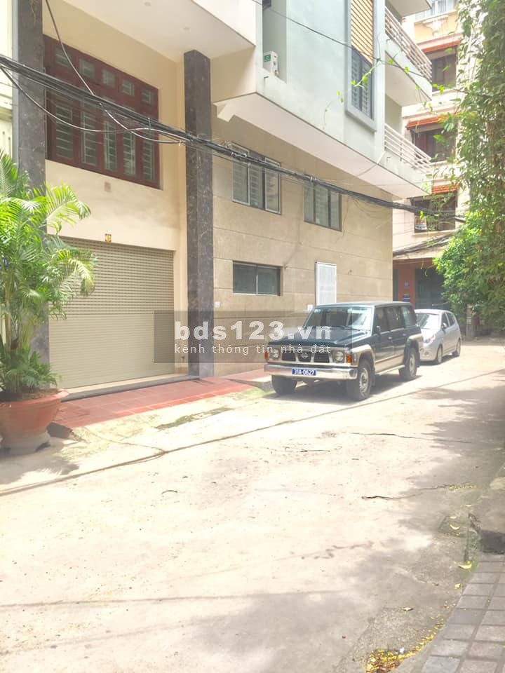 Diện tích 63m2, phân lô VPCP Hoàng Cầu gara ô tô, vỉa hè, 7 tầng, thang máy