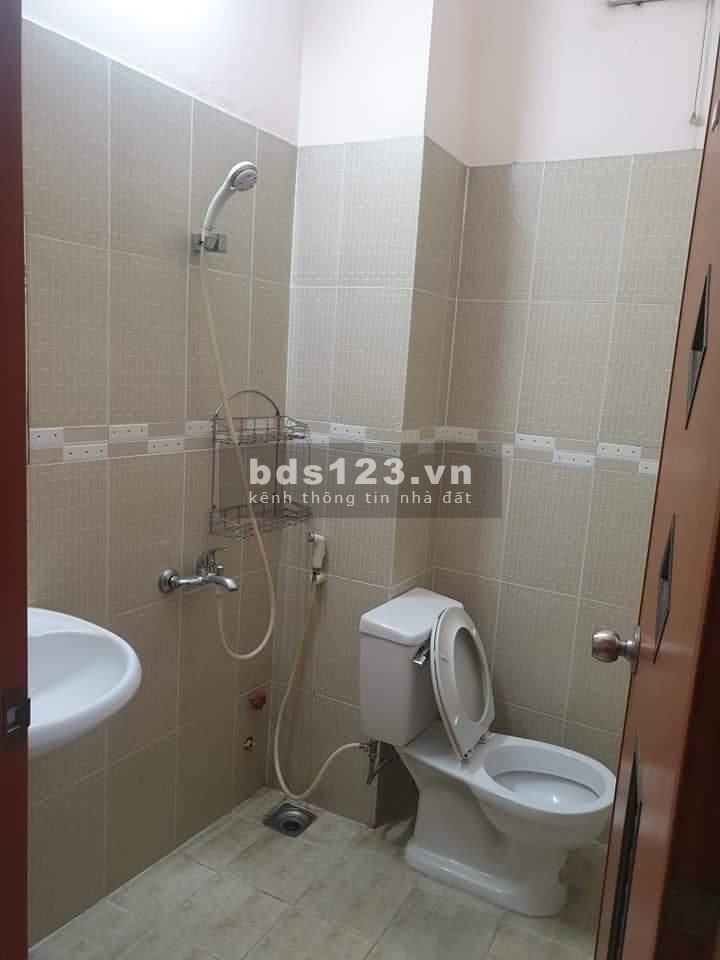 Diện tích to dt 70m2 nhà đẹp 4 tầng BTCT 20M ra mt Nơ Trang Long Giá Chỉ 5 tỷ 9
