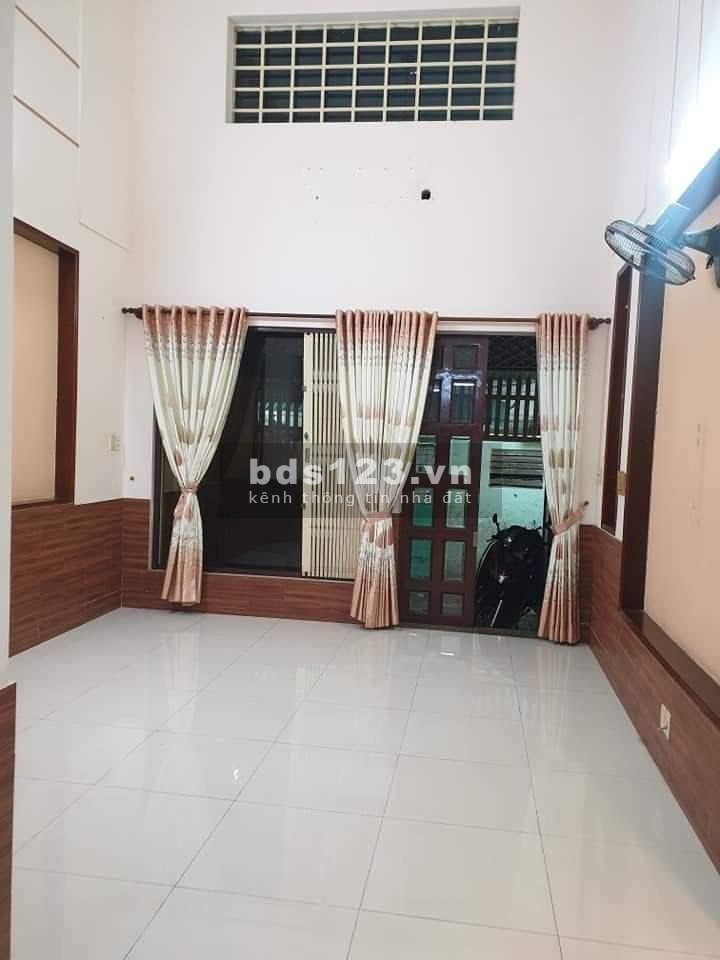 Diện tích to dt 70m2 nhà đẹp 4 tầng BTCT 20M ra mt Nơ Trang Long Giá Chỉ 5 tỷ 9