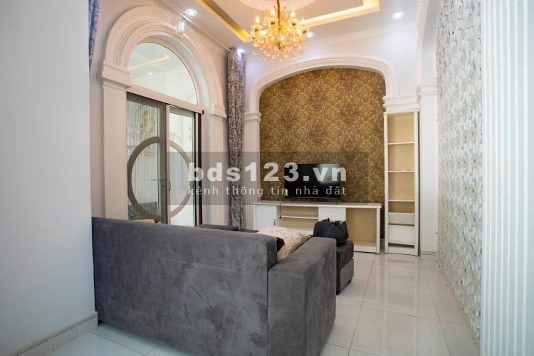 Cho thuê villa sân vườn trệt 2 lầu 3PN có NTCB nội bộ Trần Não