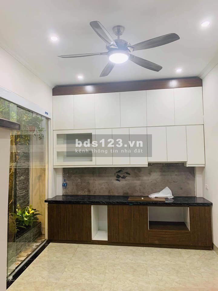 Bán nhà Minh Khai, Quận Hai Bà Trưng, dt 50m x 4PN nhỉnh 4 tỷ LH: 0989191397