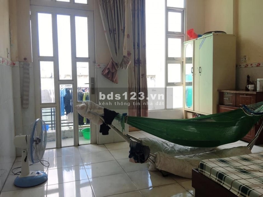 Bán nhà Đường Bùi Tư Toàn, Quận Bình Tân dt 4mx10m, giá chỉ 3.6 tỷ, lhcc