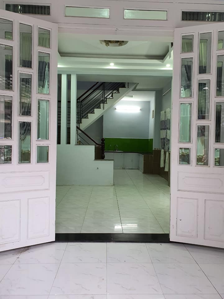 Bán nhà hẻm xe hơi Quang Trung, phường 8, dtsd 100m2 giá chỉ 4,7 tỷ còn TL. LH 0979847570