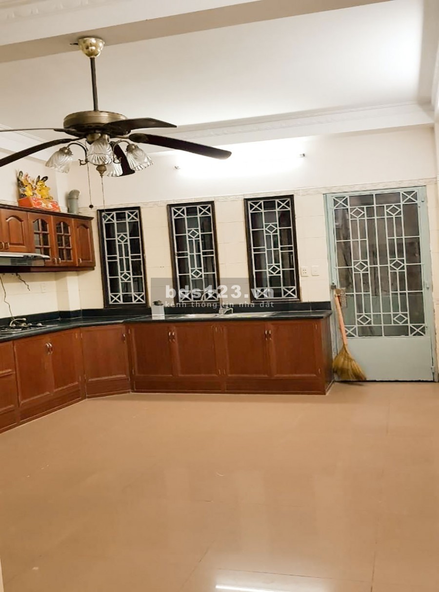 Nhà Bán gấp Đường 6m Yên Đỗ, P1, Bình Thạnh,78m2, 3 Tầng, Giá rẻ.