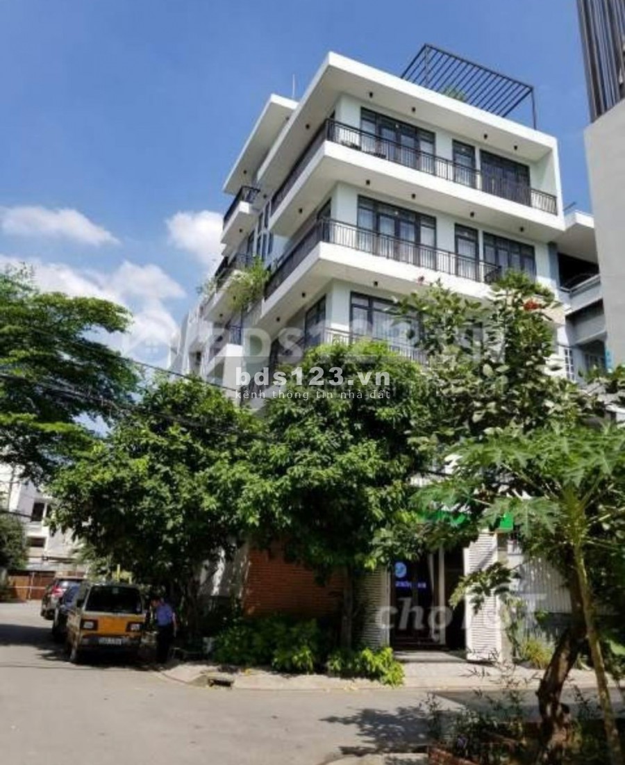 Bán nhà tuyệt phẩm nhà nguyên căn đẹp 2 mt hẻm Quận Gò Vấp, chỉ 21 tỷ