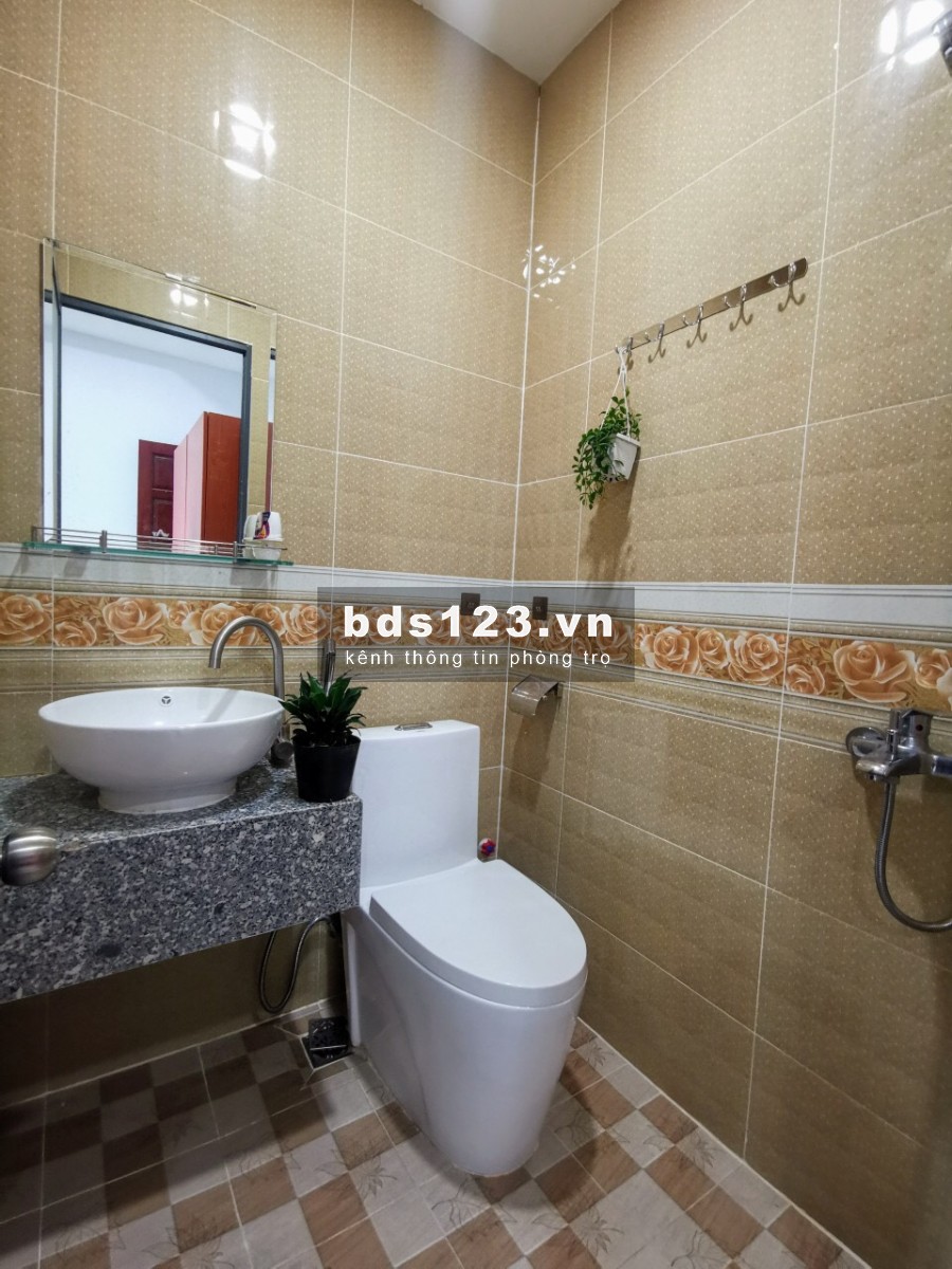 Còn trống 3 phòng hỗ trợ dịch giảm 30% giá phòng cho 2 tháng