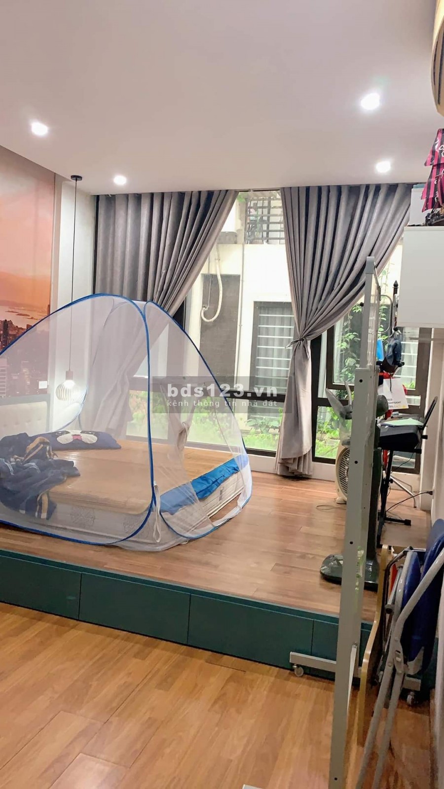 Bán gấp nhà 54m ngõ Kim Mã, kinh doanh văn phòng, ô tô vào nhà