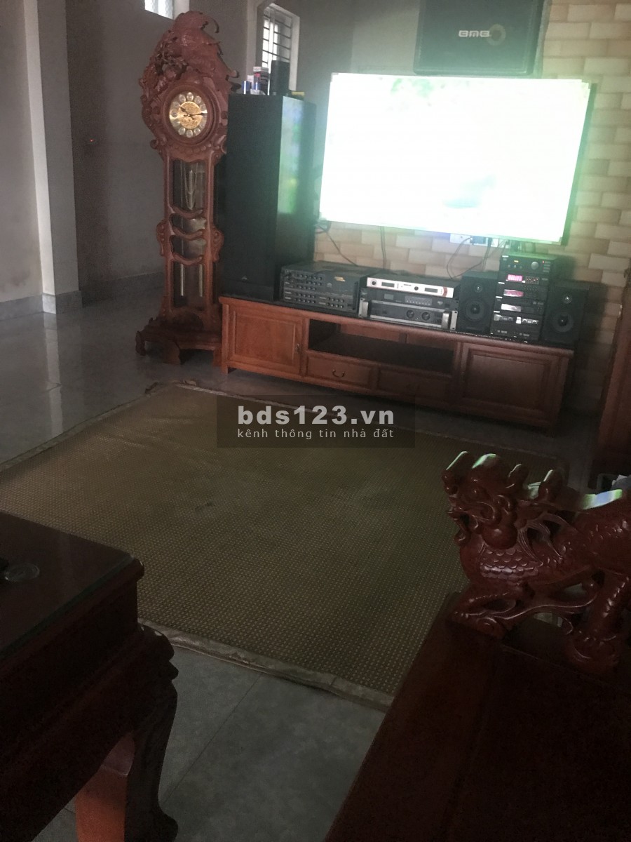 Chính chủ bán cần bán gấp mảnh đất, liên hệ 0986427266, giá bán 40 triệu/m2