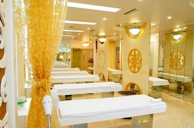 Hiếm Nhất Phố.Bán Nhà Mặt Phố Huế, 4 Tầng, diện tích 105m2, mt 4,9m giá 48.6 tỷ