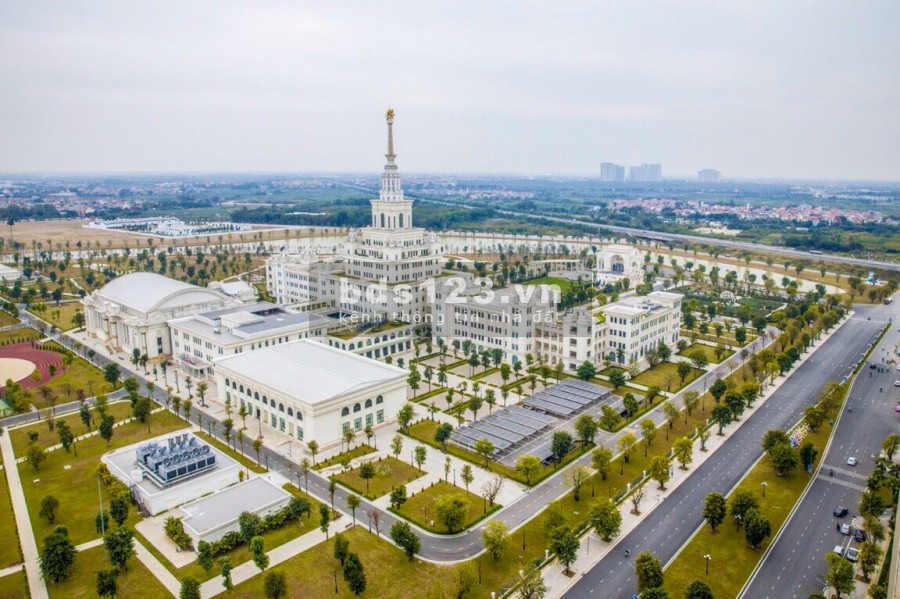 Chính chủ cần tiền bán gấp 2 phòng ngủ, view Đại học quốc tế, 2.5 Tỷ
