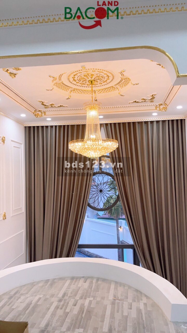 Bán biệt thự mini sang trong phường Tân Phong, dt 220m2, giá chỉ 2.2 tỷ, chính chủ