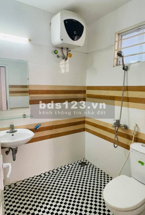 Bán nhà Mỹ Đình, ô tô ngõ thông các ngã, dt 36m2, 5 tầng, mt 4.6m, an sinh đỉnh, chỉ 3.8 tỷ