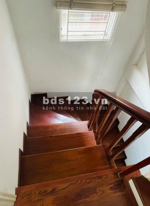 Bán nhà Mỹ Đình, ô tô ngõ thông các ngã, dt 36m2, 5 tầng, mt 4.6m, an sinh đỉnh, chỉ 3.8 tỷ