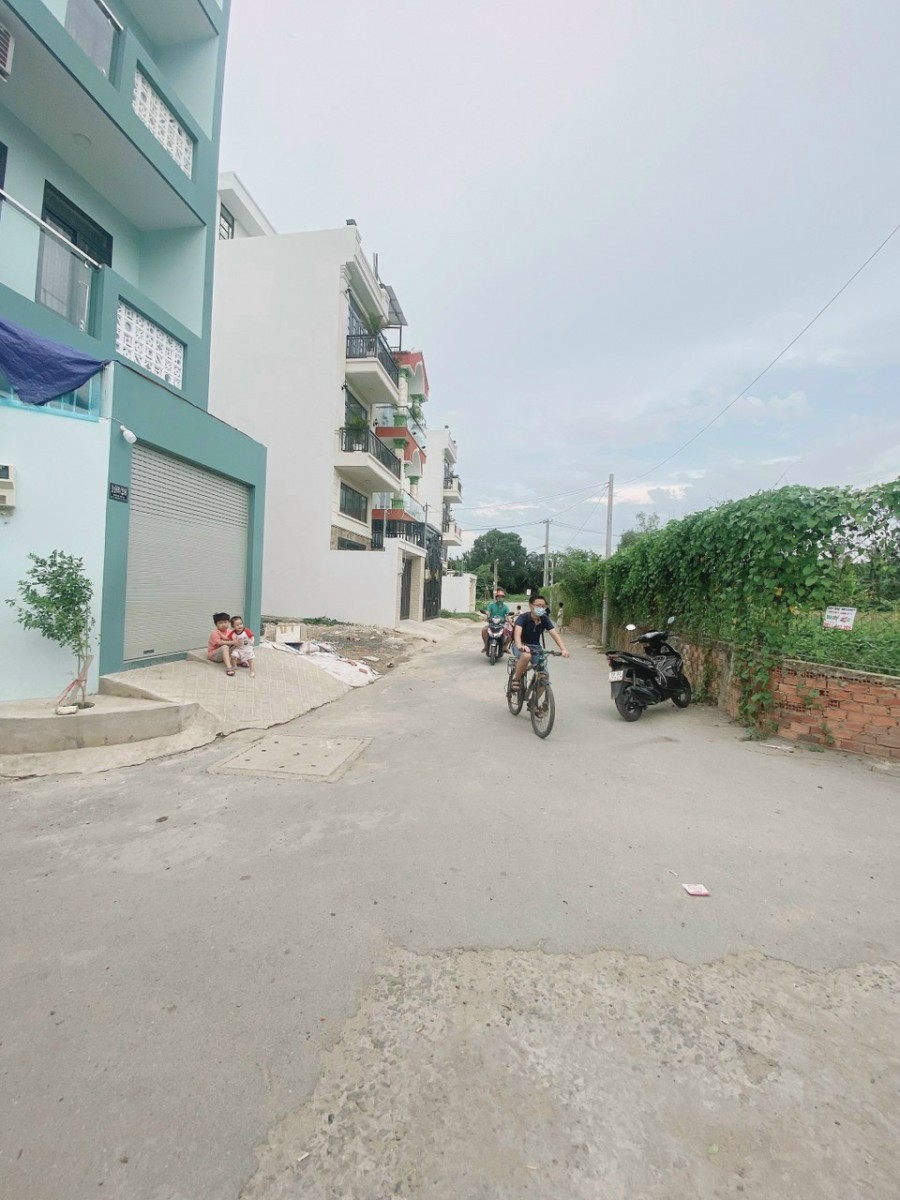 Bán lô đất đường 22 Linh Đông, Thủ Đức, giá bán 4ty950, đất sạch sẽ, lhcc