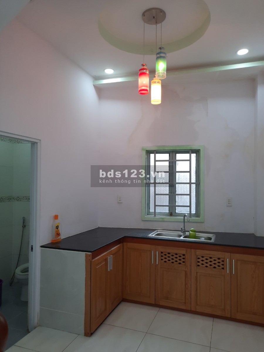 Nhà nguyên căn cần cho thuê nhà 4.5 triệu/tháng, Quận Bình Chánh