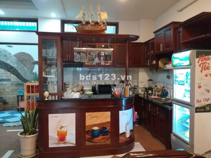 Bán Biệt Thự Quận 8, giá rẽ nhất khu vực diện tích 250m2, 3 tầng, lhcc