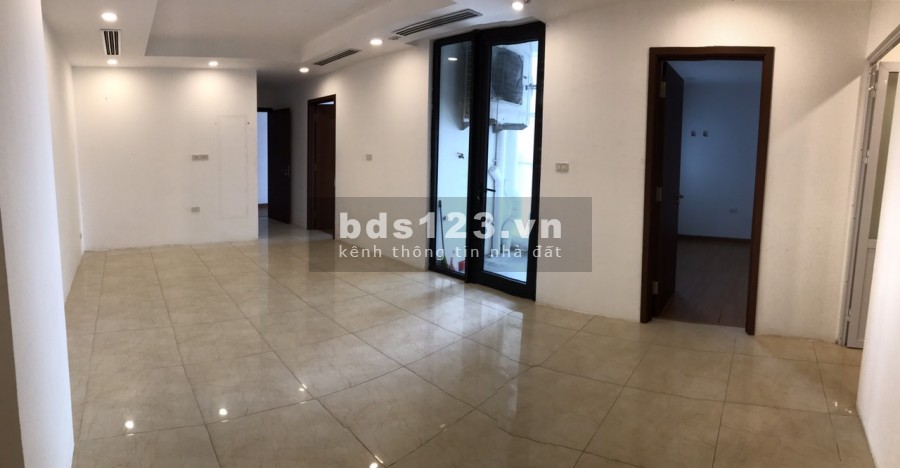 Cho thuê Chung cư Hà Nội Center Point, 3 phòng ngủ, 84m2, đồ cơ bản+, 13 triệu/tháng. LH 0377983070
