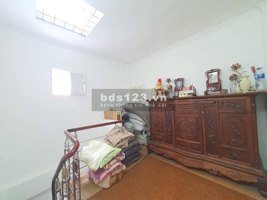 Bán nhà Thái Hà 35m2 x 4 tầng, 2 thoáng, gần ô tô. Giá hơn 3 tỷ