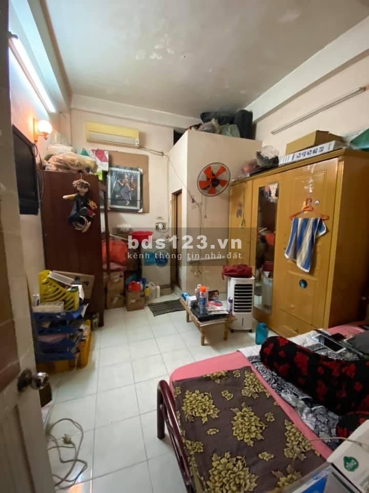 Nhà Hòa Hảo Quận 10 cách mặt tiền đúng 2 căn diện tích 44m2, lhcc