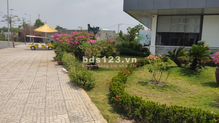 Shophouse gần chợ Long Thọ dân cư sầm uất, bank hỗ trợ tối đa 70%