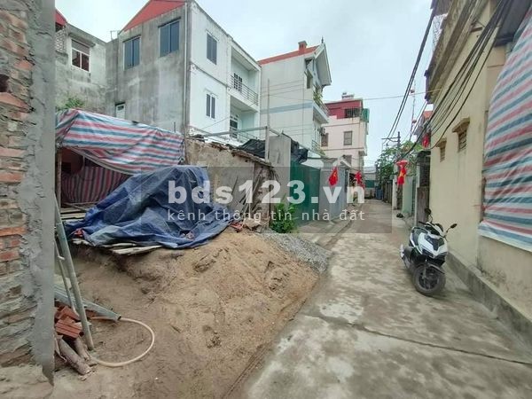 Bán Nhà Thượng Thanh Quận Long Biên ô tô đỗ cửa tương lai đường 13m