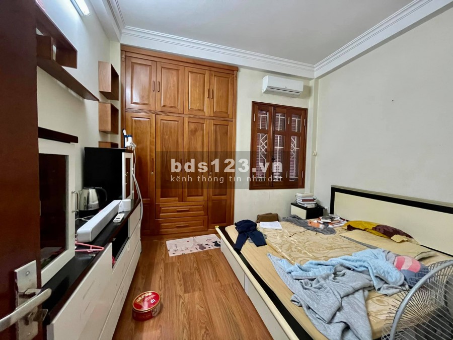 Bán nhà đẹp Ngọc Lâm, lô góc thoáng sáng,ô tô thông 40m 4 tầng chỉ 3.9 tỷ 0888868583