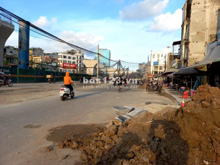 Siêu hiếm Đại La, 2 mặt thoáng 30m ra phố, đường lớn, giá 1.53 tỷ, lhcc