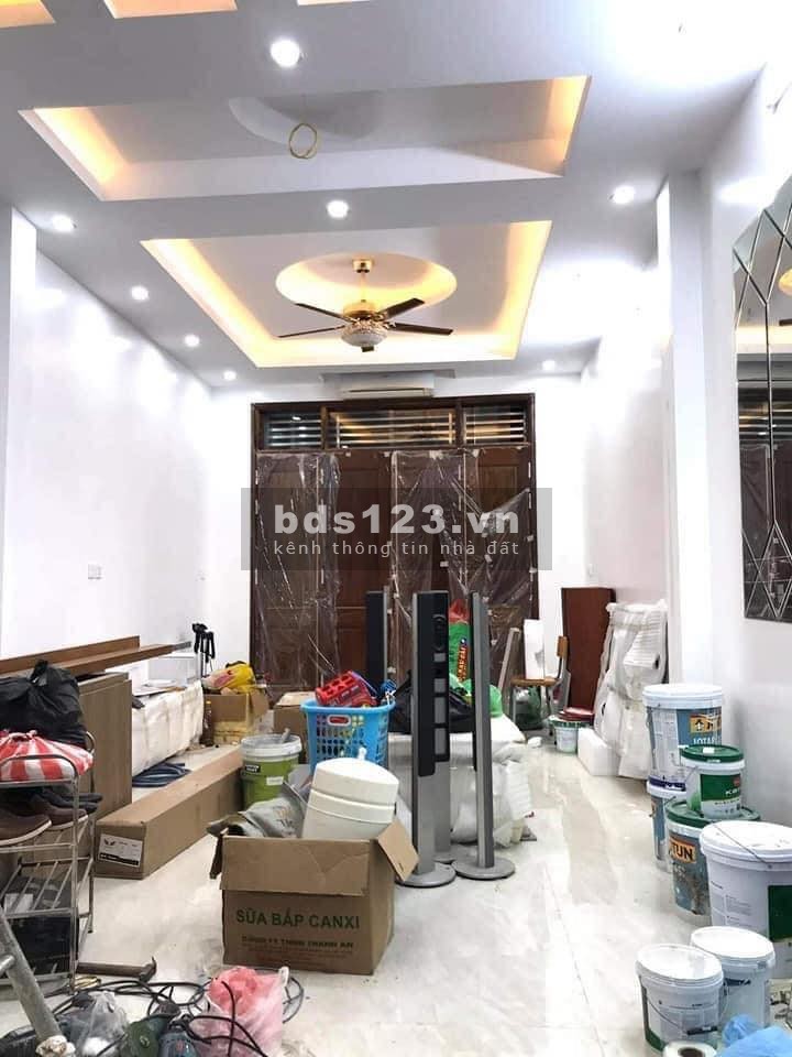 Nhà 7 tầng thang máy full nội thất nhập khẩu 30 Phú Mỹ, dt 40m2 giá chỉ 6,8 tỷ, lhcc