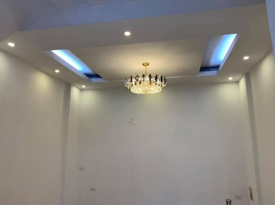 Bán nhà Tân Ấp. An Dương, Quận Ba Đình, diện tích 32m2, giá 3 tỷ, lhcc