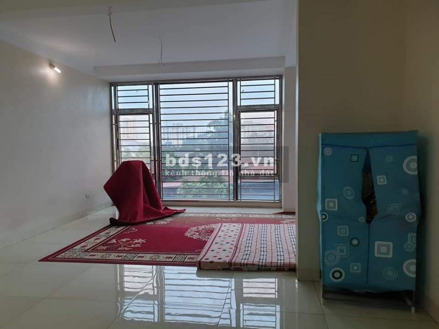 Siêu hiếm, Rẻ bất ngờ, Mặt Phố Ngọc Lâm 200m2 mặt tiền 6.8m Long Biên