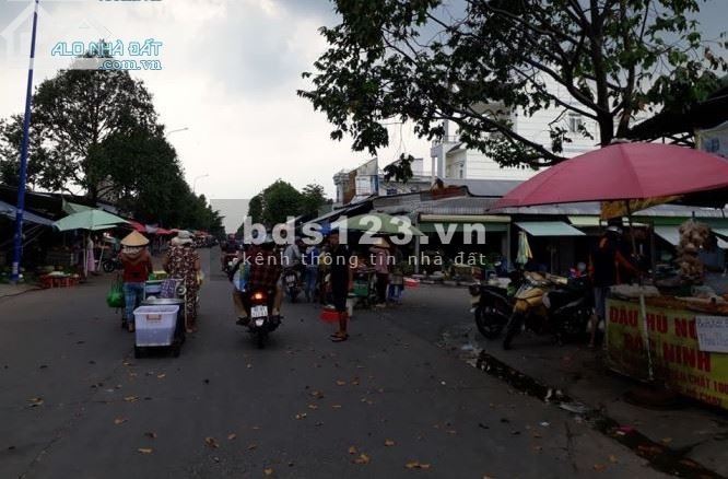 Bán gấp nhà trọ mới 16 phòng đang cho thuê kín, gần chợ, trường học ở Mỹ Phước 3, Bình Dương