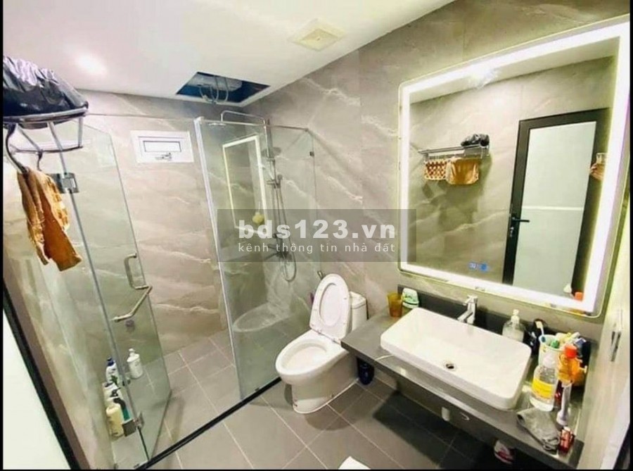 Vạn Phúc 50m 5 tầng phân lô vip, đẹp gara ô tô vào, 2 thoáng chỉ 5.3 tỷ.