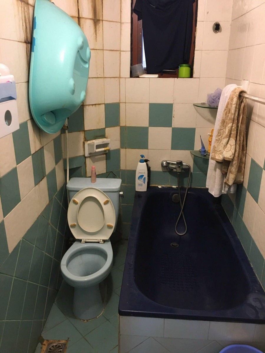 Nhỉnh 3 tỷ có nhà xây 3 tầng*54m2, đường Trần Phú - Hà Đông, ô tô tránh 10m, sổ nở hậu