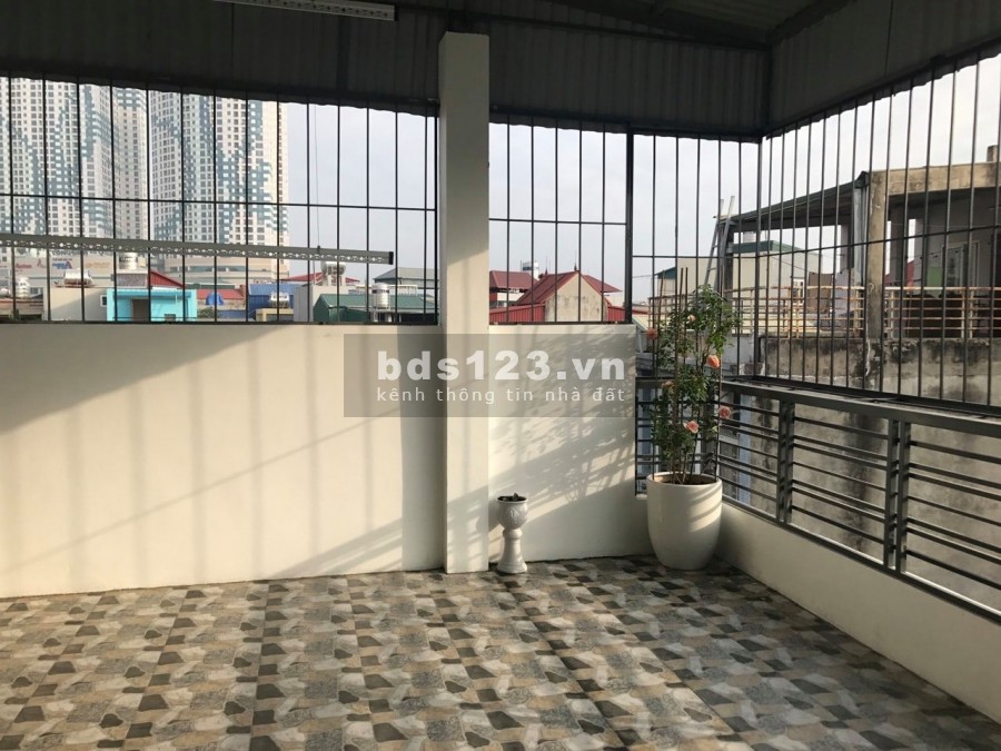 Dịch bệnh vỡ nợ cần bán bớt nhà phố Ngọc Lâm 50m2, 4 tầng giá 5.8 tỷ