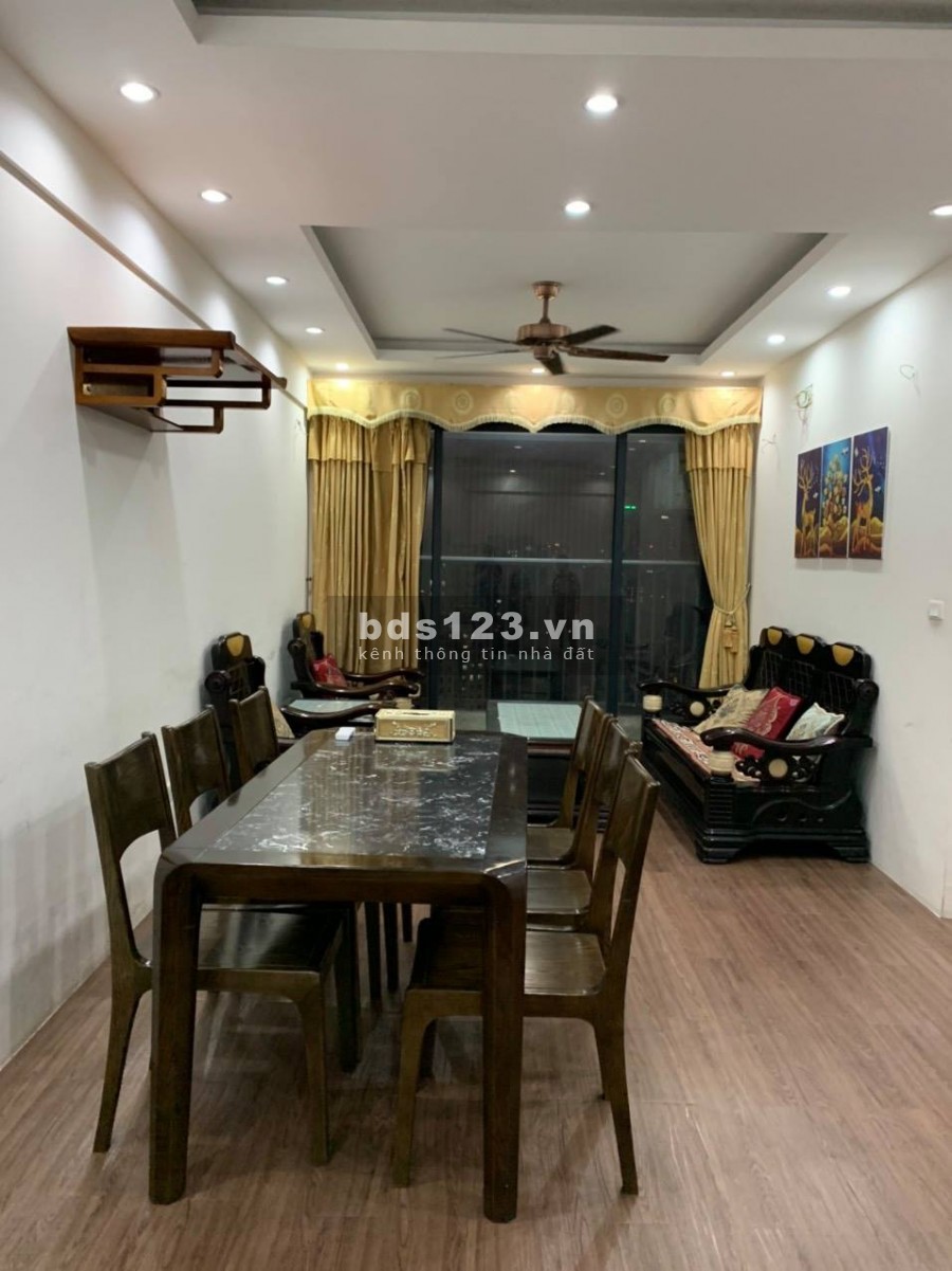 Cho thuê chung cư green stars liên hệ 0943397385, giá thuê 12 triệu/tháng