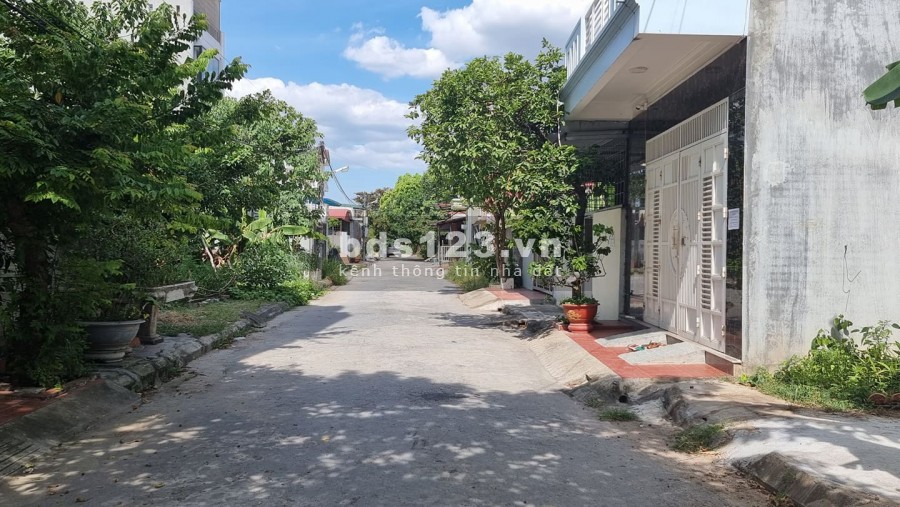 Bán lô đất nằm tại vĩnh khê tuyến 2 đường máng An Đồng, diện tích 100m2