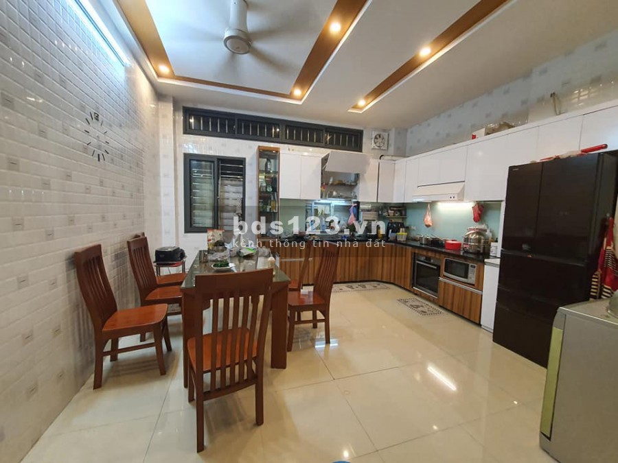 Bán nhà 5 tầng siêu đẹp Phan Trọng Tuệ, 2 mặt thoáng, 1 nhà ra phố dt 65m2, nhỉnh 5 tỷ