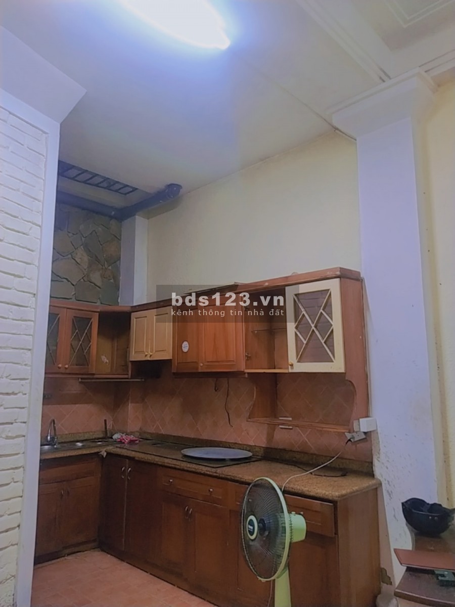 Bán nhà Phân lô TT Công An Phố Trần Cung, diện tích 40m2x5 tầng, ô tô vào nhà