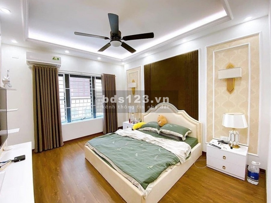 Bán nhà siêu hiếm Nguyễn Văn Cừ, an sinh đỉnh, dt 45m2 5 tầng, nhỉnh 4 tỷ