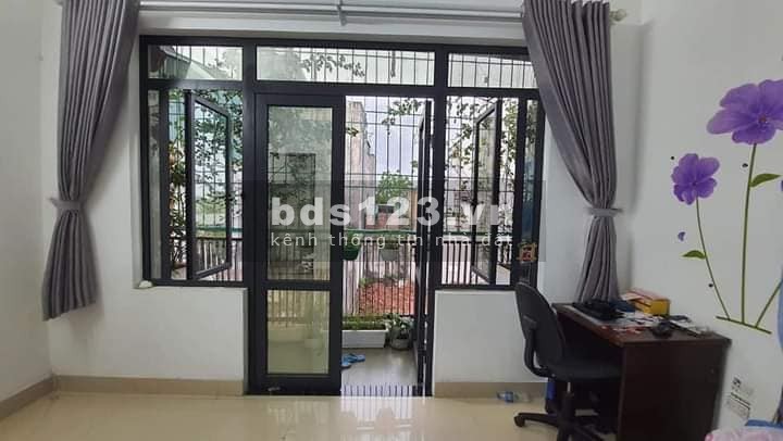 Cực rẻ! Bán nhà 60m2 x 3Tầng, Nguyễn Trãi, Thanh Xuân, ô tô. Chỉ 3.7tỷ. 0946379913.