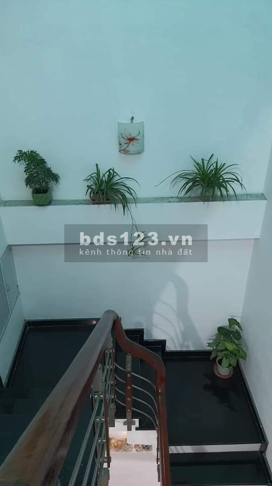 Cực rẻ! Bán nhà 60m2 x 3Tầng, Nguyễn Trãi, Thanh Xuân, ô tô. Chỉ 3.7tỷ. 0946379913.