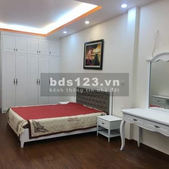 Bán nhà Lạc Long Quân ô tô tránh, nhà mới 6 tầng, thang máy, giá bán 15.5 tỷ, bán gấp