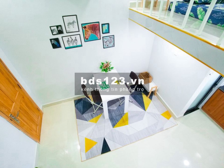 Phòng gác cao 1,8m, ưu đãi mùa dịch giảm 50% giá phòng, 25m2