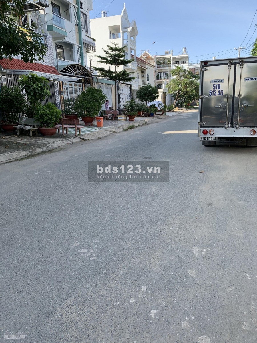 Bán nhà đúc 3 tấm Bà Điểm, Phan Công Hớn, DT 5x19m, đường trước nhà 8m nhựa