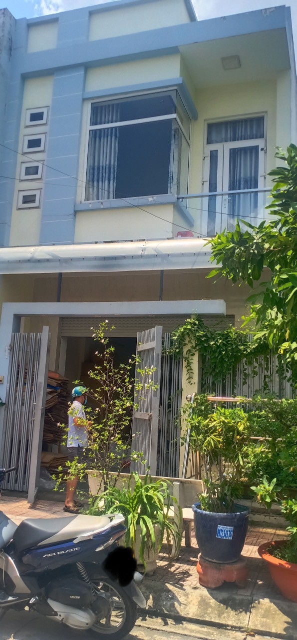 Bán nhà 93m2 hẻm ô tô tại phường Đông Hoà, Dĩ An, Bình Dương giá cực hấp dẫn