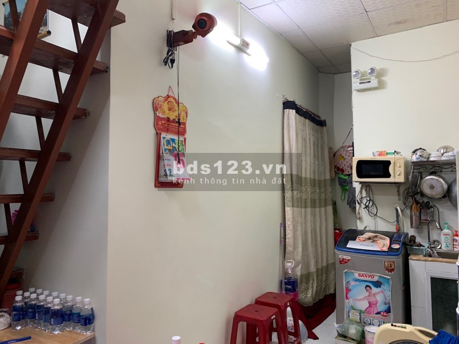 Nhà 1 trệt, 1 lầu đường Bùi Viện, hẻm 1 xẹt an ninh, khu dân cư hiện hữu Quận 1