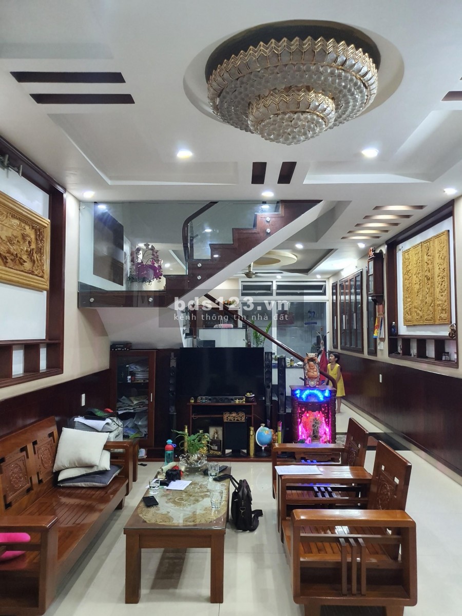 Bán Gấp Nhà Song Hành 90M2,Ngang 4.5M, 4Tầng,Giá 8Tỷ Tân HưngThuận Q12