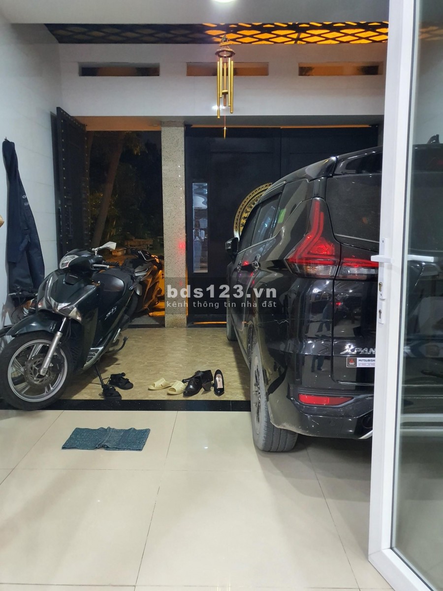 Bán Gấp Nhà Song Hành 90M2,Ngang 4.5M, 4Tầng,Giá 8Tỷ Tân HưngThuận Q12